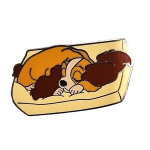 Disney Pin Lady and the Tramp Sweet Dreams Mystery Cocker Spaniel Dog Bed 156127
